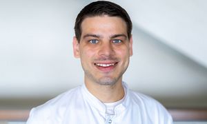 Porträtfoto von Johannes Völker