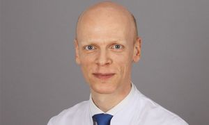 Portraitfoto: Prof. Dr. Karl Georg Häusler