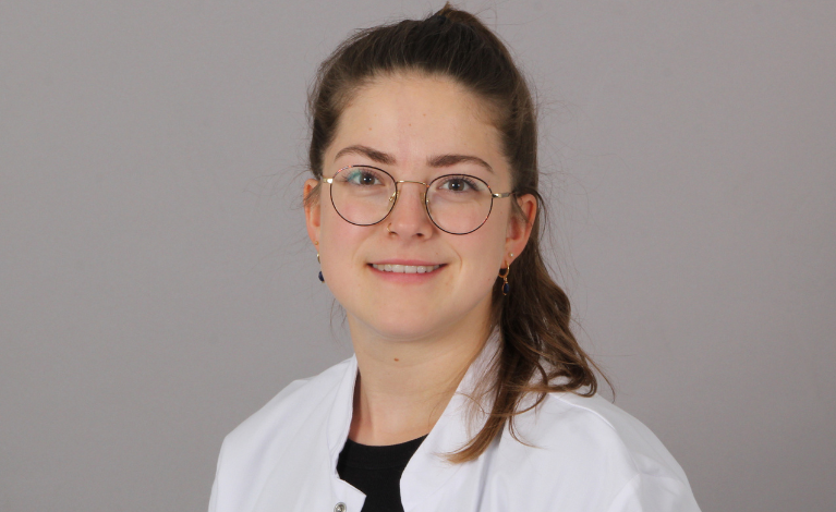 Portraitfoto von Sarah Starklauf
