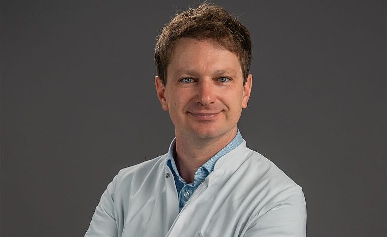 Dr. med. Christoph Vollmuth. Foto: David Williams Portraitfoto Dr. med. Christoph Vollmuth