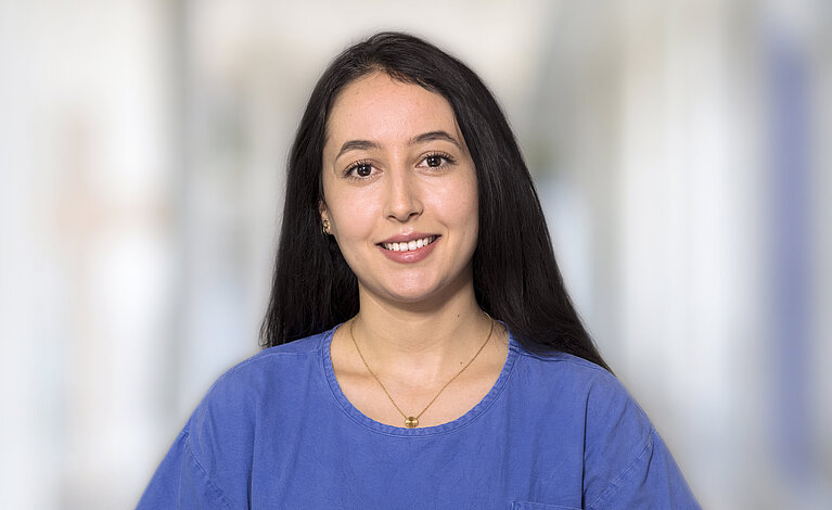 Ensaf Abdennaji. Foto: Angie Wolf Portraitfoto von Ensaf Abdennaji