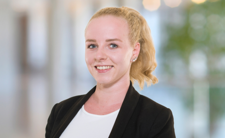 Elisabeth Jaborek. Foto: Angie Wolf Portraitfoto von Elisabeth Jaborek