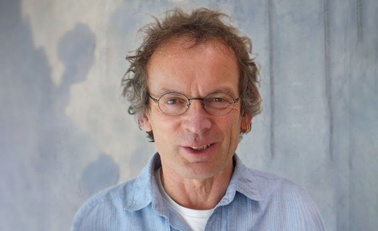 Portraitfoto von Dr. rer. nat. Thorsten Stühmer
