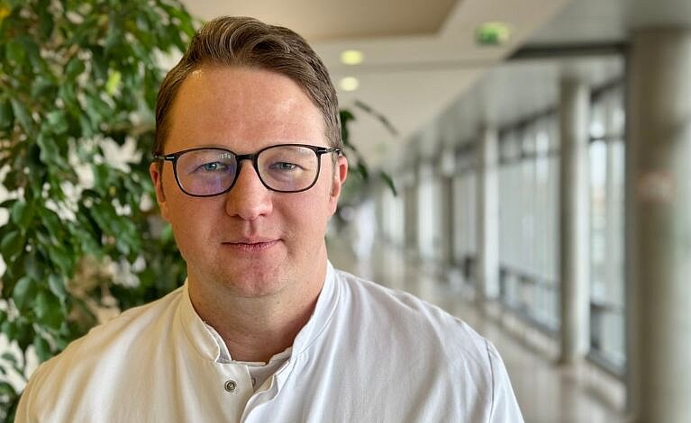 Portraitfoto von Dr. med. Dejan Radaković