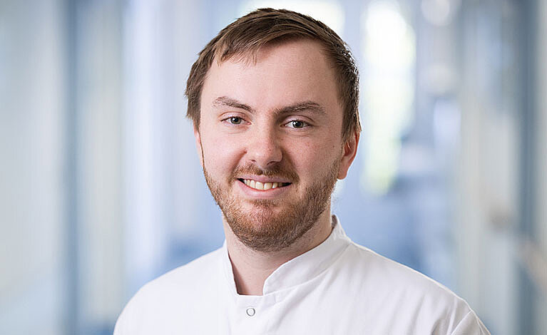 Porträtfoto von Stefan Menger