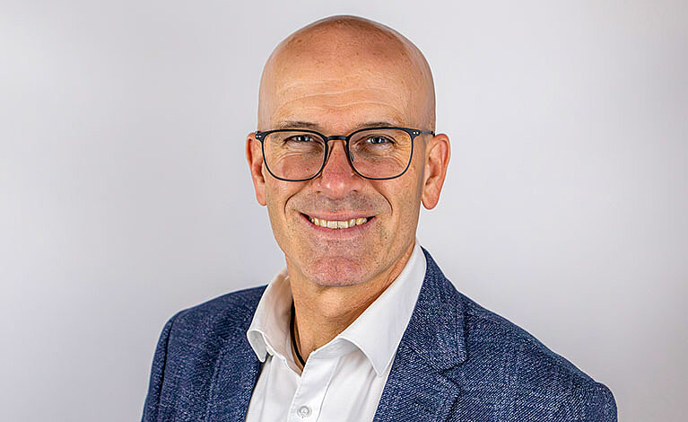 Porträtfoto von Matthias Schneider