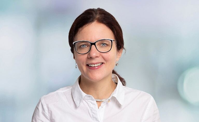 Portraitfoto von Prof. Dr. med. Ruth Seggewiß-Bernhardt