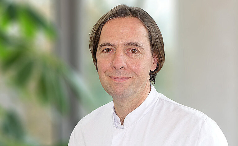 Portraitfoto von Dr. med. Alexander Nassen