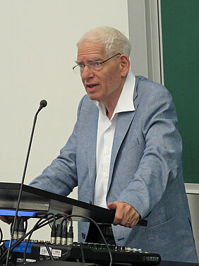 Dr. Josef Schuster 