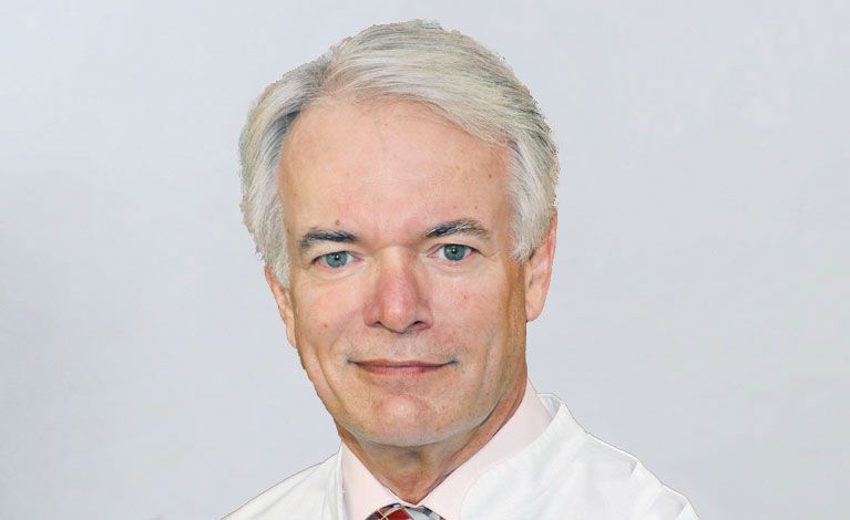 Porträtfoto von Universitätsprofessor Dr. med. Dr. h. c. Rudolf Hagen