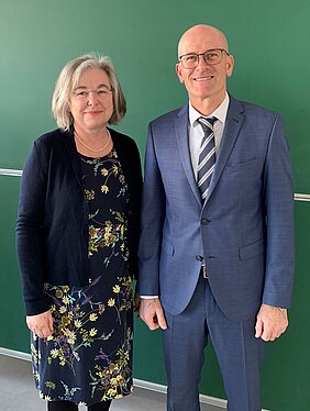 Matthias Schneider mit Vorgängerin Christine Hildebrandt