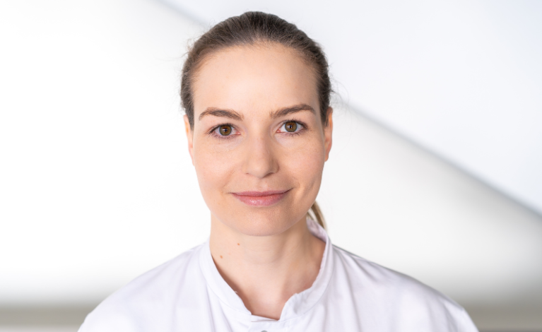 Portraitfoto von Laura Ackermann
