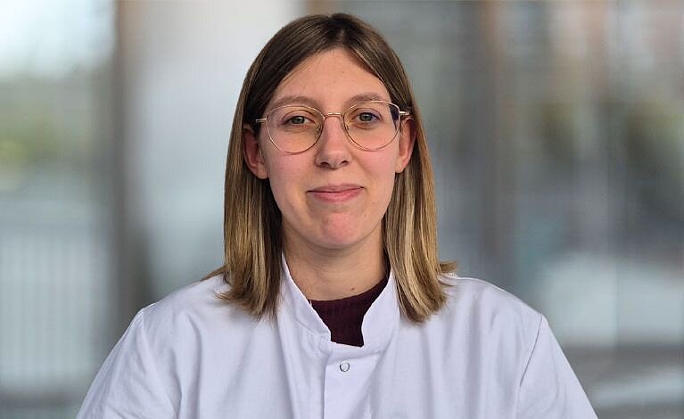 Portraitfoto von Celine Panzer