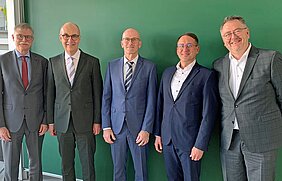 Amtseinführung Mattias Schneider mit Kanzler der Uni Würzburg, Regierungspräsident, Ministerialrat Staatsministerium für Unterricht und Kultus und Pflegedirektor vom UKW.