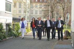 Besichtigung der Notaufnahme.