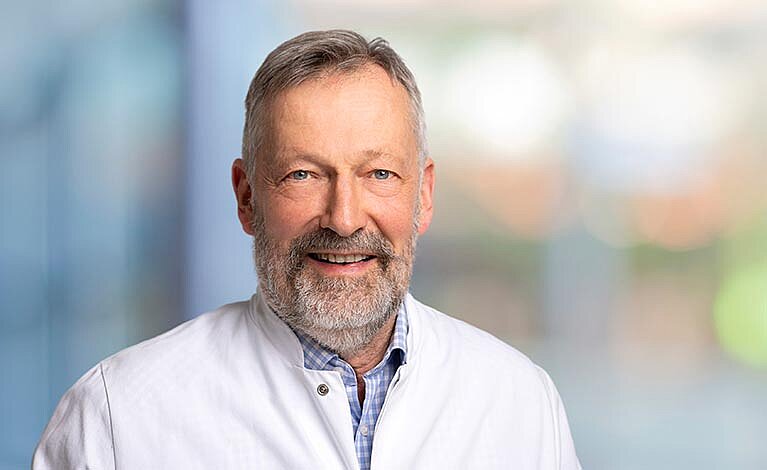Portraitfoto von Prof. Dr. med. Dr. rer. nat. Wolfgang Rudolf Bauer
