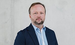 Steffen Deeg © UKW / Andreas Selter Portraitfoto von Steffen Deeg