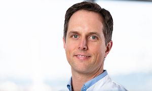 Porträtfoto von Dr. med. Daniel Röder
