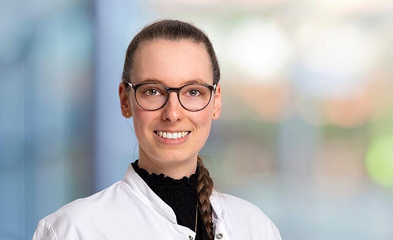 Portraitfoto von Dr. med. Sarah Küppers