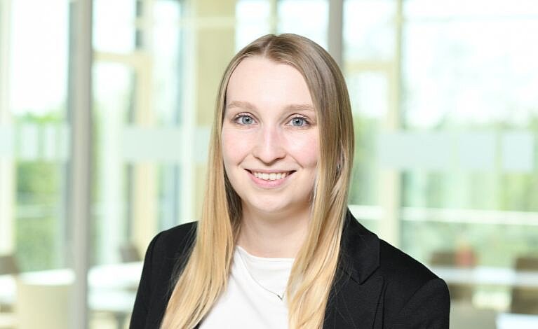 Portraitfoto von Laura Kimmel