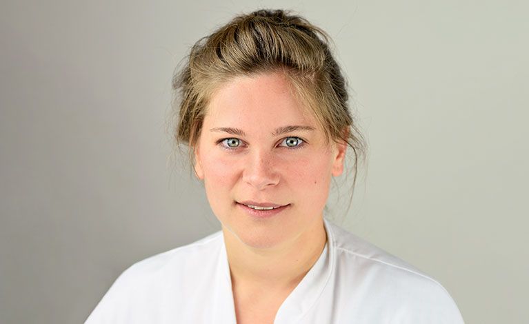 Portraitfoto von Psychologin M. Sc. Larissa Mühlbauer