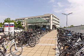 Durch eine Notdienstvereinbarung zwischen der Gewerkschaft und dem UKW ist die Notfallversorgung auch während des Streiks am 27. und 28. Januar gesichert. Foto: UKW / Salih Usta