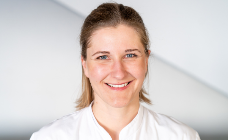 Portraitfoto Dr. med. Vanessa Hofmann