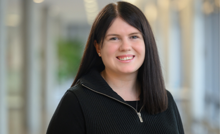 Pia Holzer Portraitfoto von Pia Holzer