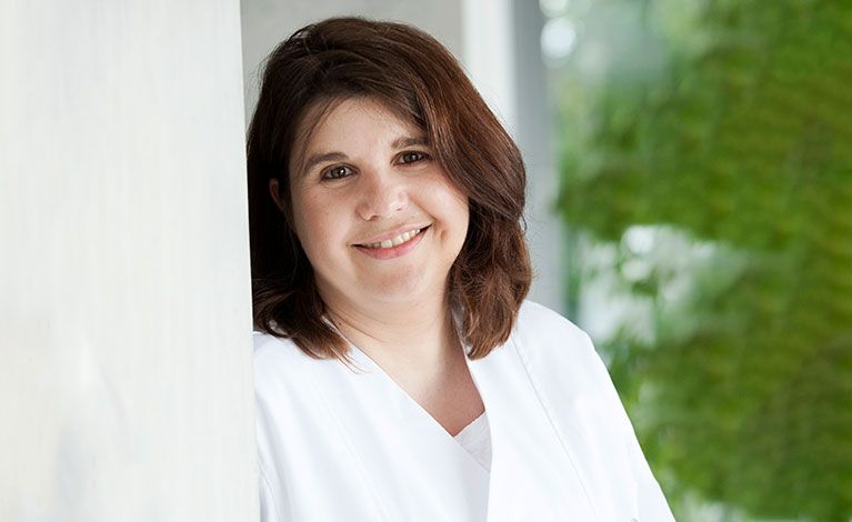 Porträtfoto von Bettina Mahren