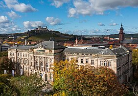 Der 28. Infektiologische Intensivkurs findet in der Würzburger Universität am Sanderring statt. Foto: Daniel Peter