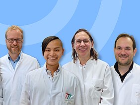Die Collage zeigt die freigestellten Personen Hudecek, Luu, Zernecke-Madsen und Ramos in weißen Kitteln vor blauem Hintergrund.