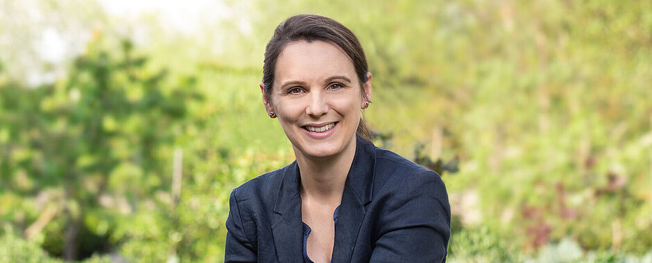 Prof. Löffler im Wald