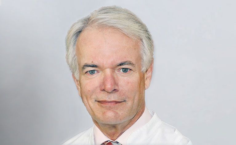 Portraitfoto von Prof. Dr. med. Dr. h. c. Rudolf Hagen