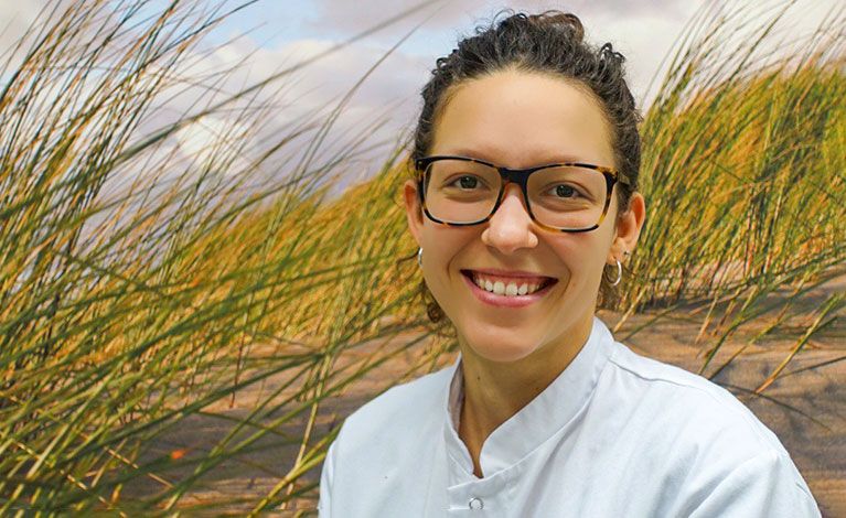 Portraitfoto von Adriana Salazar