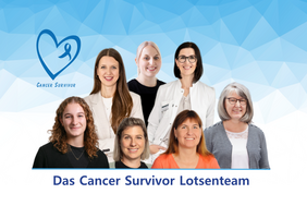 Das Bild zeigt sieben Frauen vom Cancer Survivor Lotsenteam. Oben links im Bild ist ein blaues Herz und im Herz ist eine blaue Krebsschleife