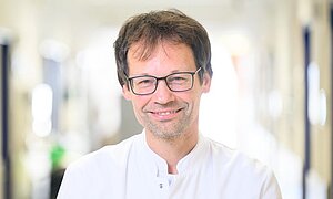 Portraitfoto von Prof. Dr. med. Christoph Härtel
