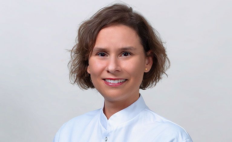 Portraitfoto von Dr. Anja Kurz, M.A.