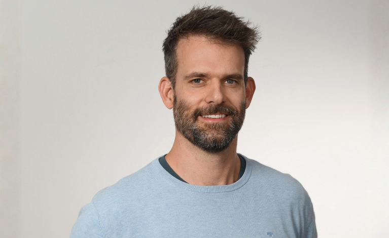 Portraitfoto von Dennis Befelein