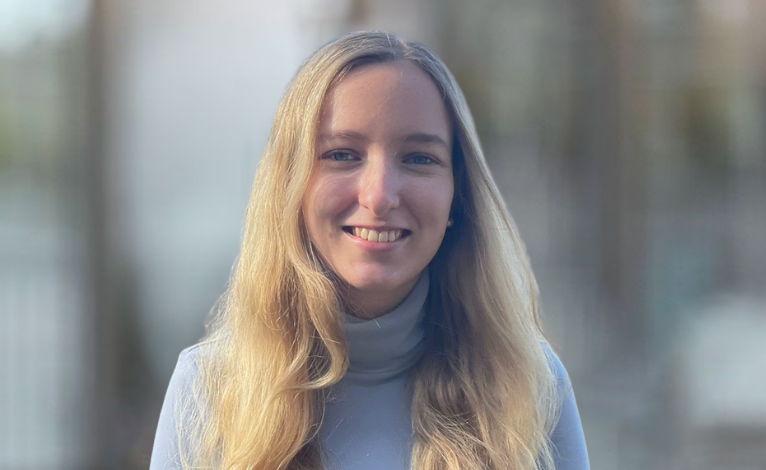Portraitfoto von Larissa Bischof