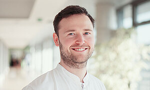 Timo Egenolf Portraitfoto von Timo Egenolf