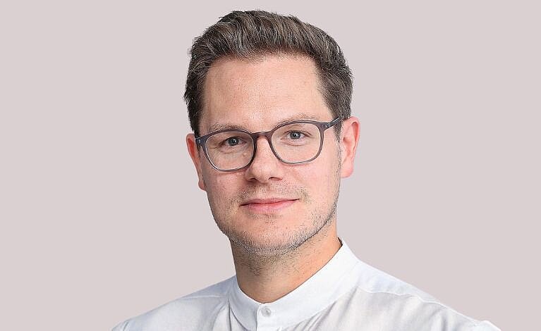 Dr. med. Martin Christa Portraitfoto von Dr. med. Martin Christa