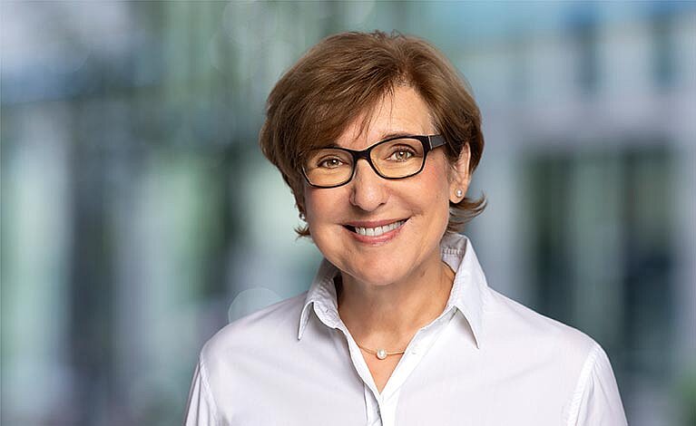PD Dr. phil. Elisabeth Jentschke. Foto: Thomas Berberich Portraitfoto von Elisabeth Jentschke