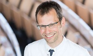 Portraitfoto von Prof. Dr. med. Christoph Härtel