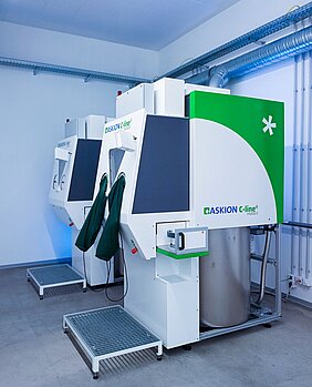 Lagerung Proben in Kryotonnen