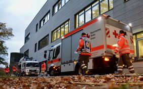  Regelmäßige Übungen sind wichtig für einen guten Bevölkerungsschutz, hier ein Bild einer vergangenen gemeinsamen Übung von BRK und UKW. Foto: BRK / Schwarz.