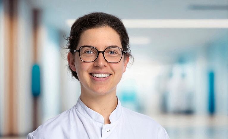 Portraitfoto von Dr. med. Magdalena Steber