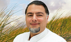 Portraifoto: Dr. Bülent Polat