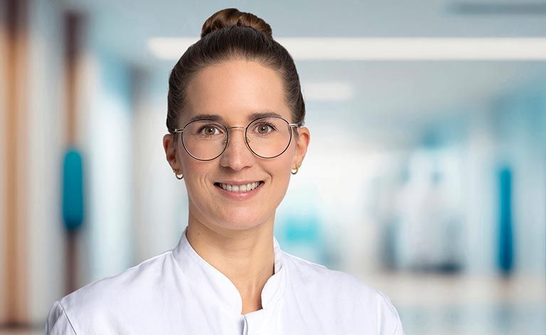 Porträtfoto von Ramona Bauer