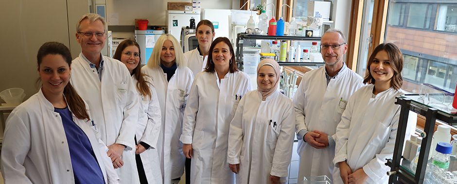 Gruppenbild der Experimentellen Biomedizin