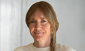 Elena Völker Portraitfoto von Elena Völker